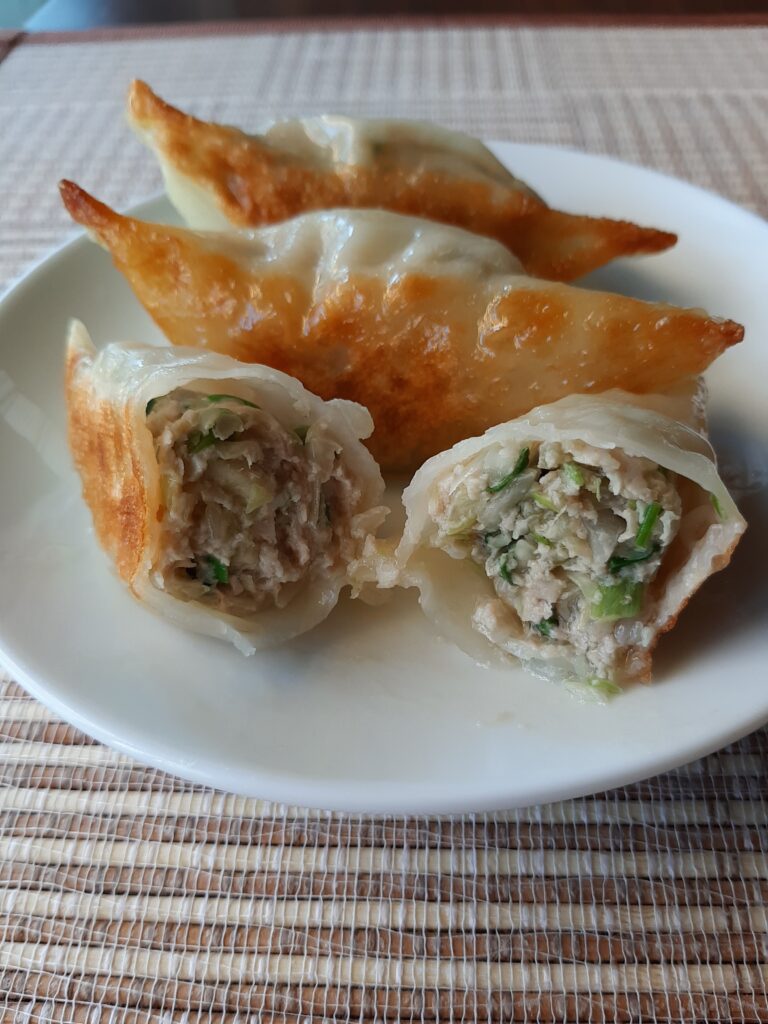 豚肉100%の餃子の画像